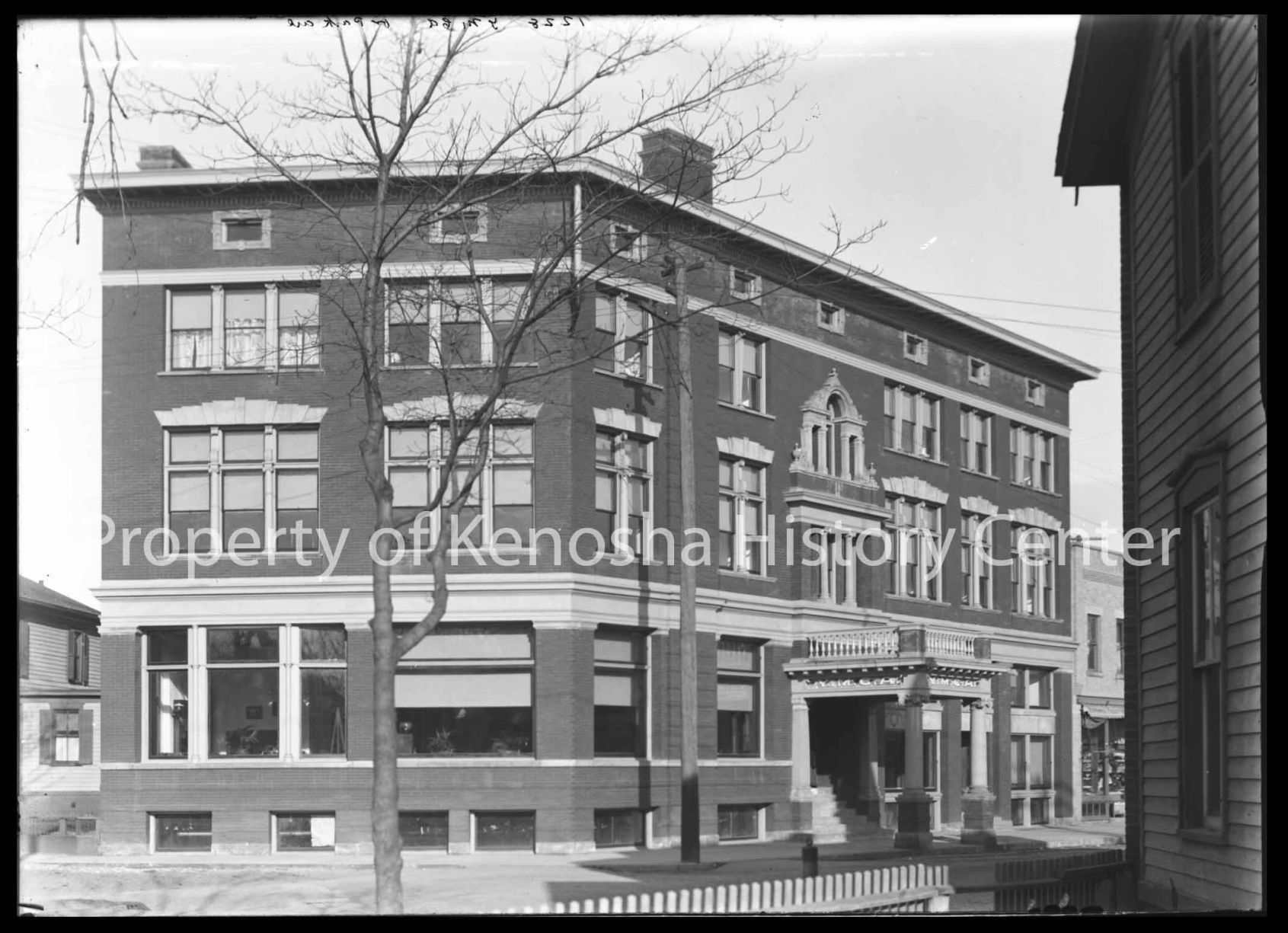 HISTORIC PHOTO